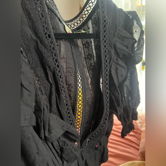 FARM Rio Lace & Ruffle Trimmed Bodysuit ✨NWT✨ - Picture 6 of 6